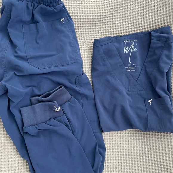 Millennials in medicine scrub set navy small and xs - Picture 7 of 7